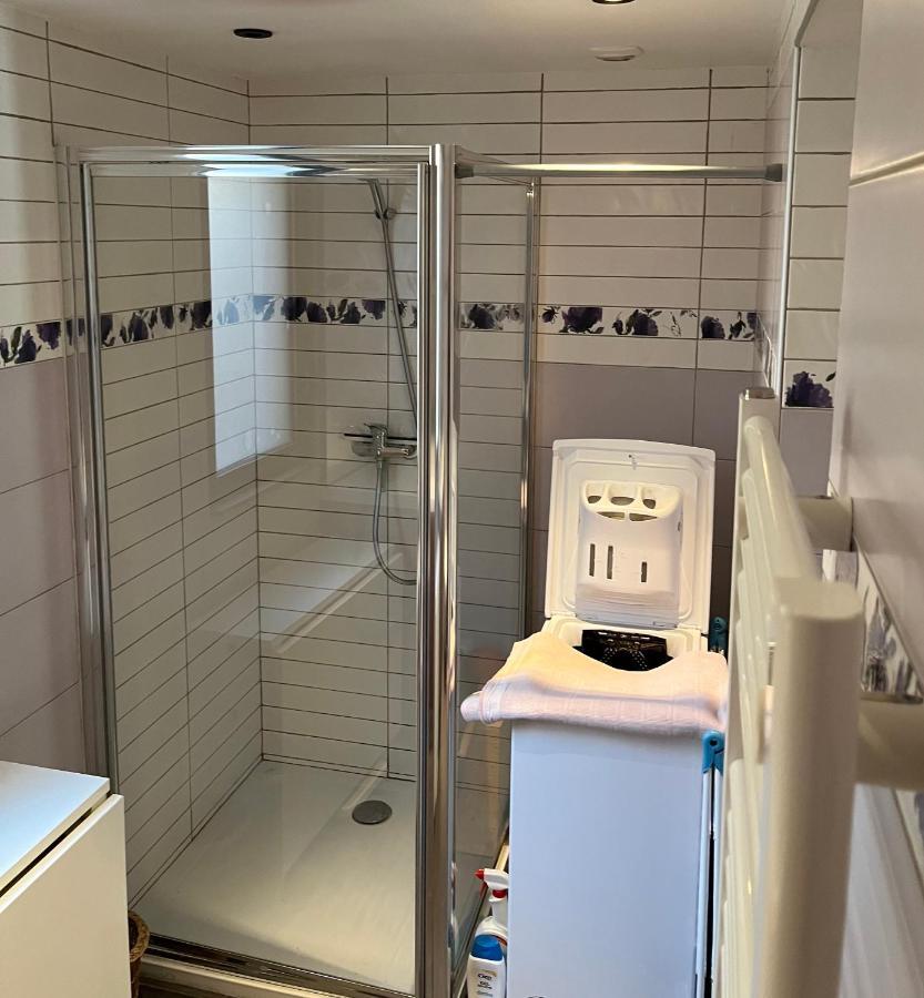 Appartement Centre Du Village Brides Les Bains Esterno foto